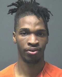 Mugshot of CRAGWALL, DEJUAN