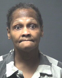 Mugshot of LEWIS, GWENDOLYN
