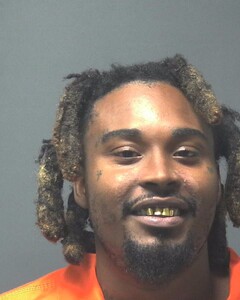 Mugshot of MAXWELL, ARELLIOUS