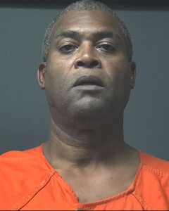 Mugshot of HUBERT, DAVIS  