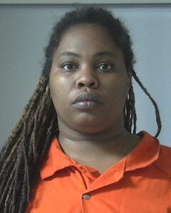 Mugshot of BENJAMIN, LATORYA