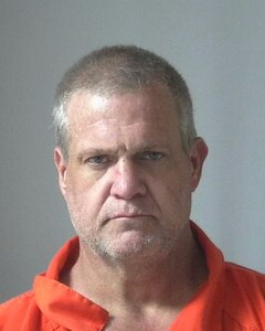 Mugshot of GRAVES, DENVER