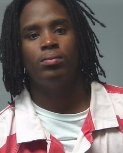 Mugshot of MOORE, LEMAREYOUN